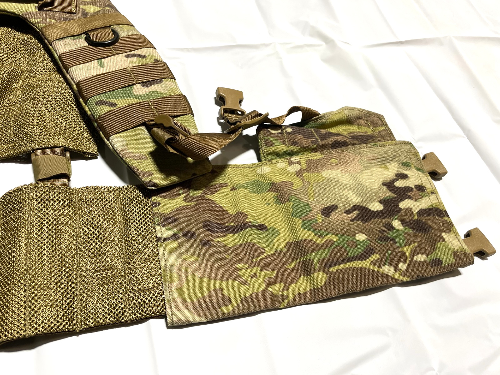 US Army OCP Multicam DFLCS V2 Load Carrying Gear Vest - H Harness - LARGE - NEW