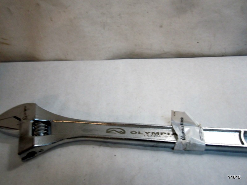 Olympia Tools 18" Adjustable Wrench