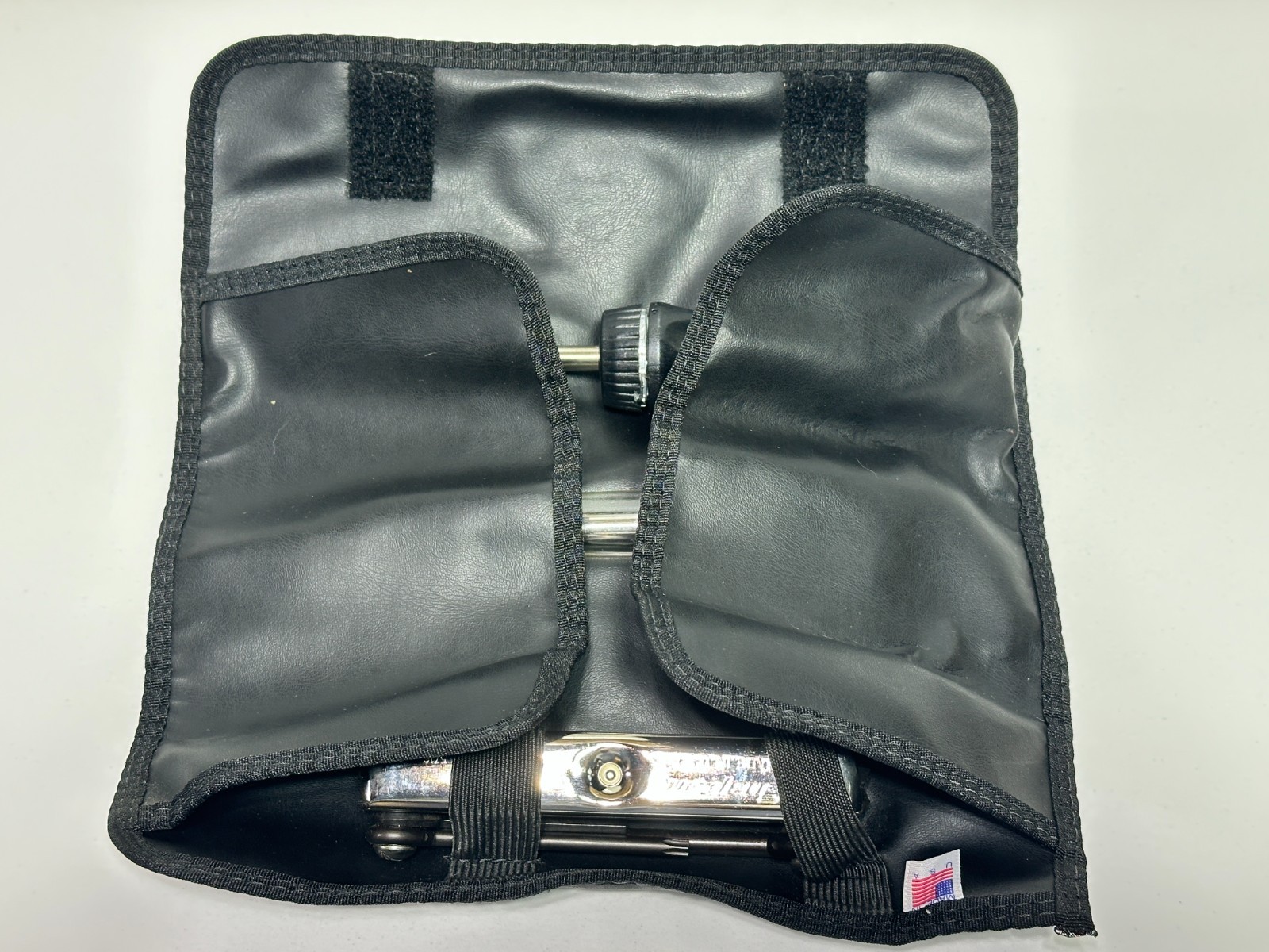 Harley Davidson Snap-On Tools USA SSX2028 Tool Screwdriver Kit Leather Pouch Bag