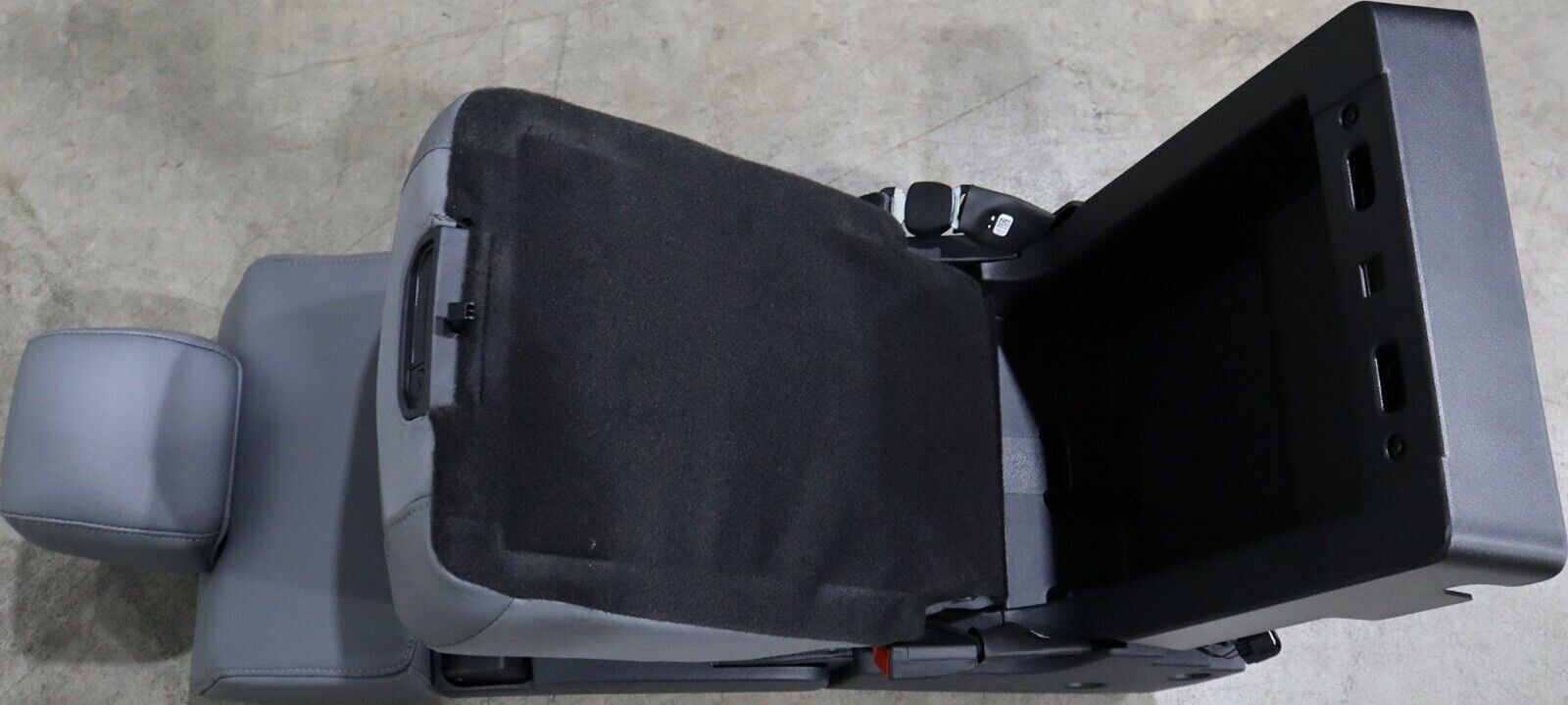 FORD F250 F350 SUPER DUTY FRONT VINYL GRAY BUCKET SEATS NEW GREY SET KIT OEM