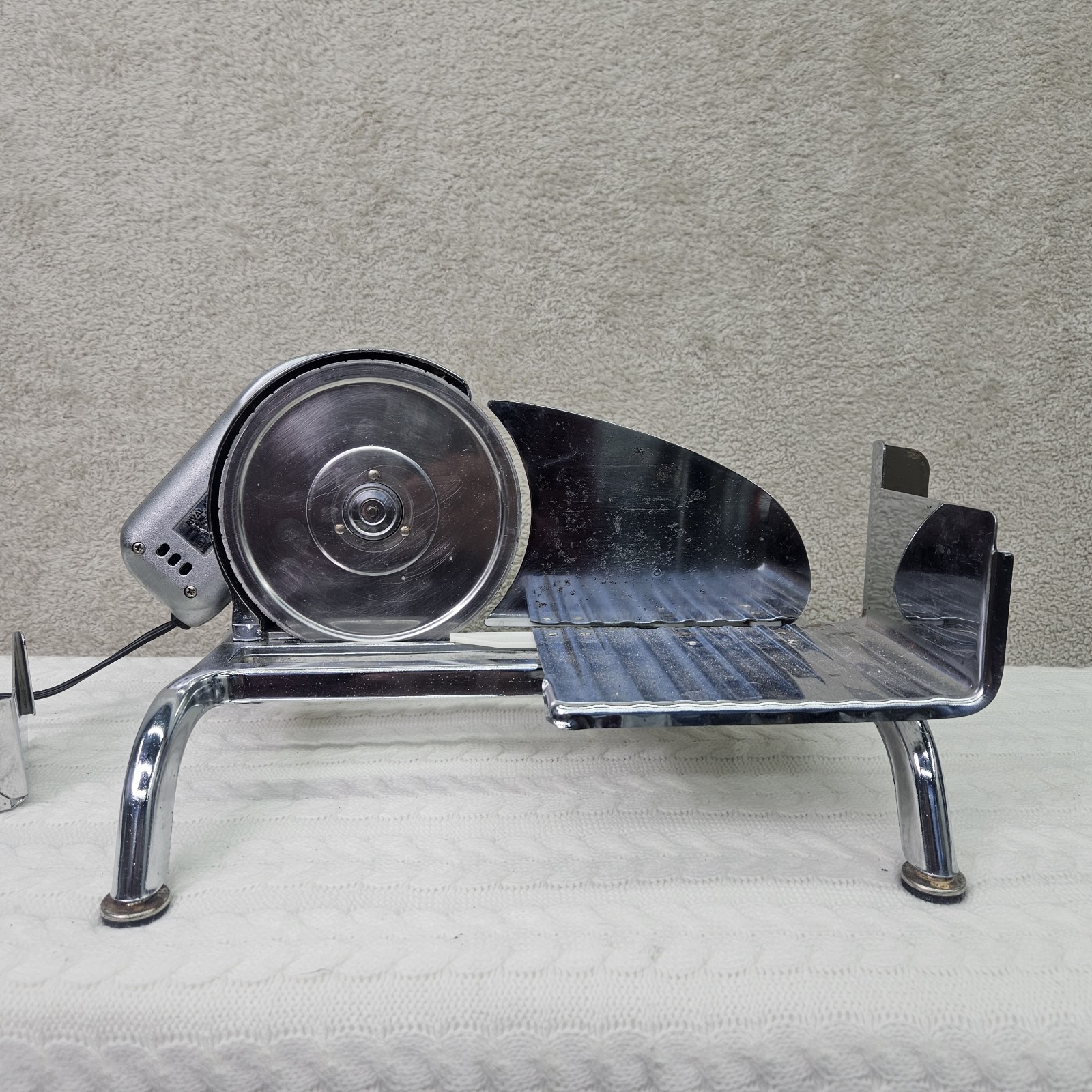 Rival Electric Food Slicer Model 1101E/4 Meat Cheese Deli Slicer Stainless VTG