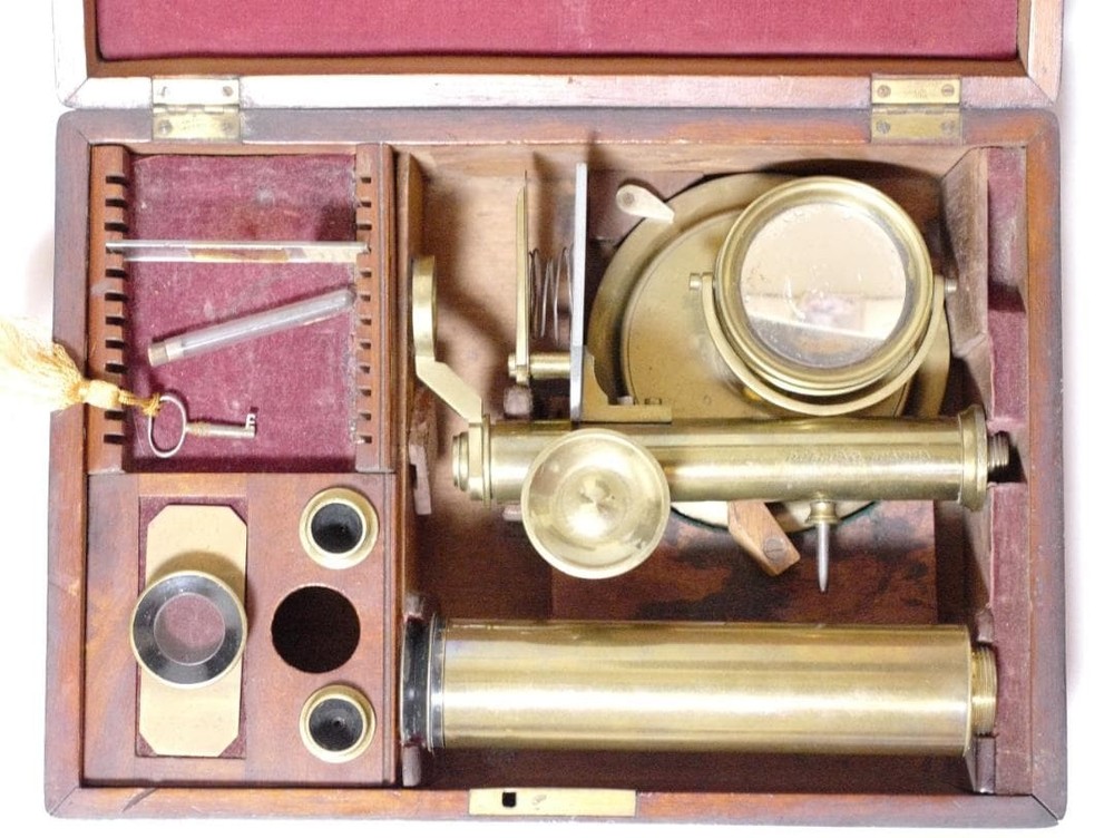 microscope antique collectible Peter Dolond's achromatic microscope