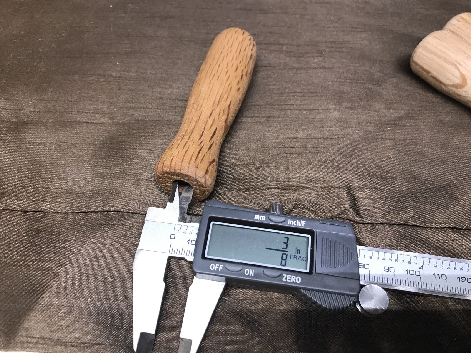 Corn Sheller Replacement 4” Long Hand Crank Handle Hard Wood, Black Hawk