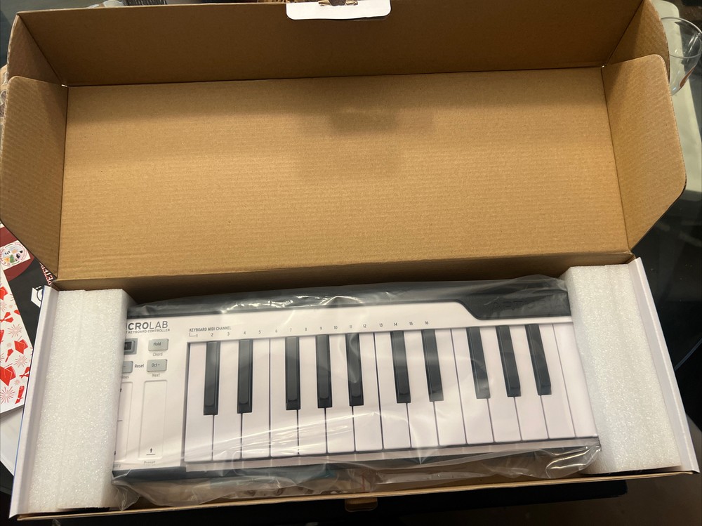 Arturia Microlab MIDI Controller (Black)