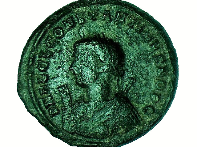 CONSTANTINE I 307-336AD. Jupiter Captive Victory #59