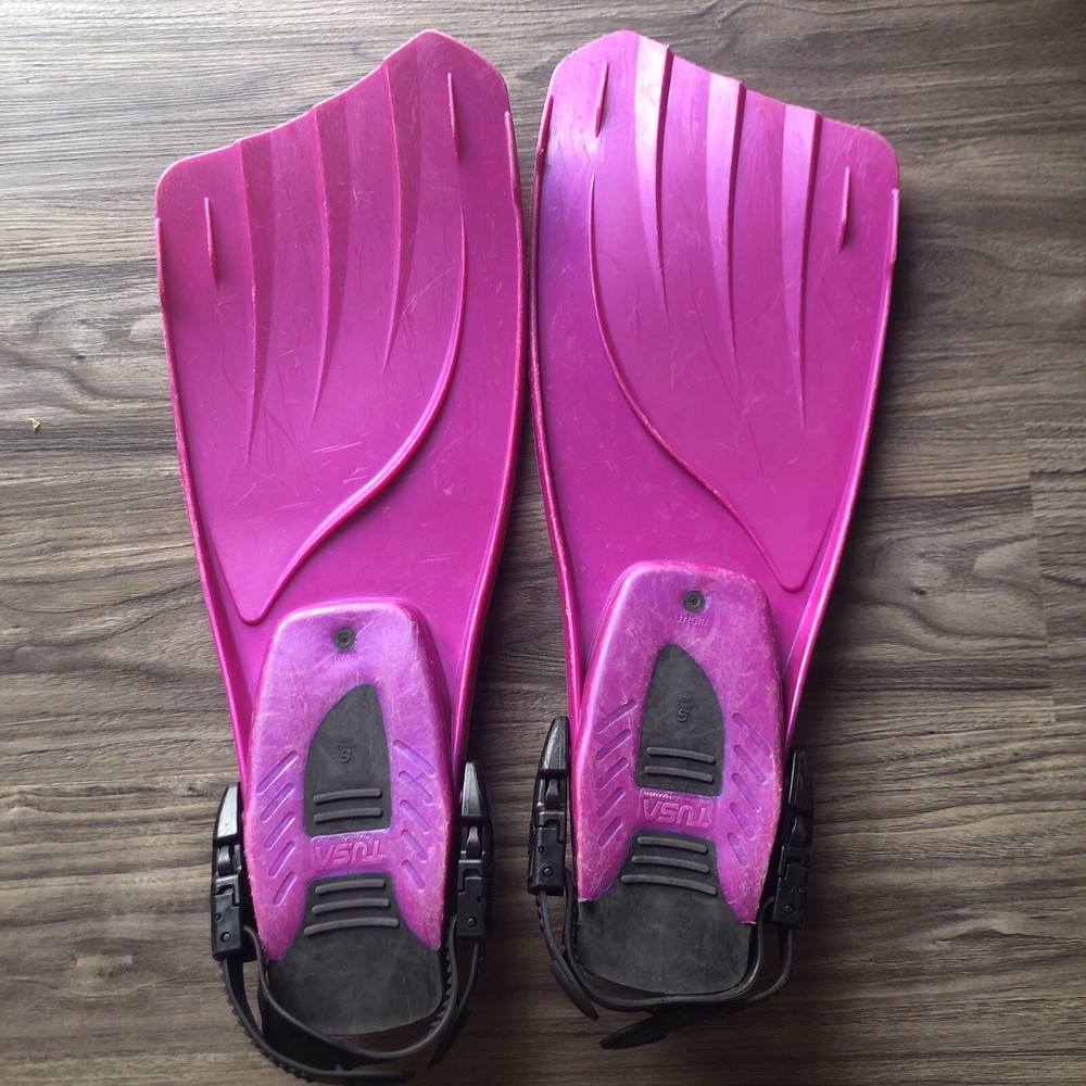 Tusa Dive Vest and Regulator Set