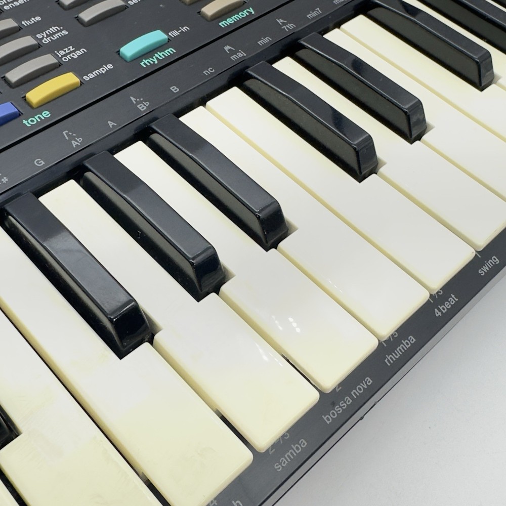 Casio SK-1 Sampling Electronic Keyboard Synthesizer 32 Key TESTED READ BELOW!