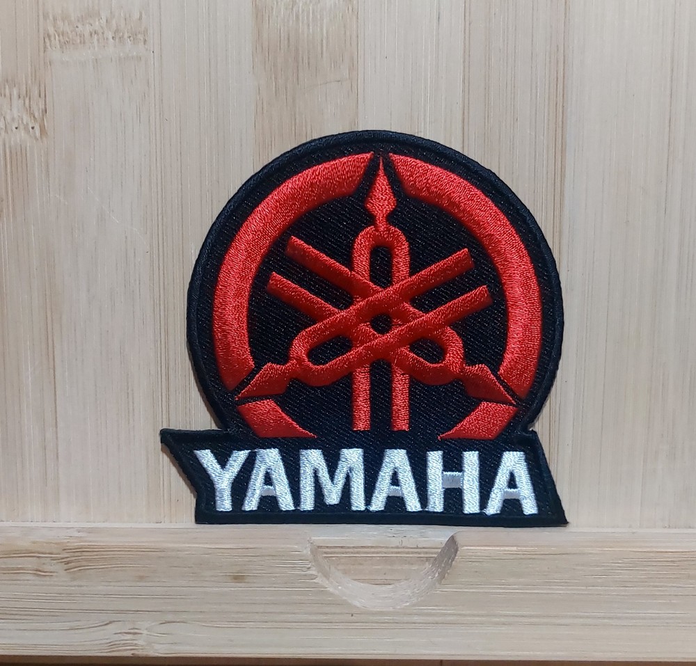Yamaha Motor Cycles Red White Patch Patch 8x8cm Motorcycle Japan.