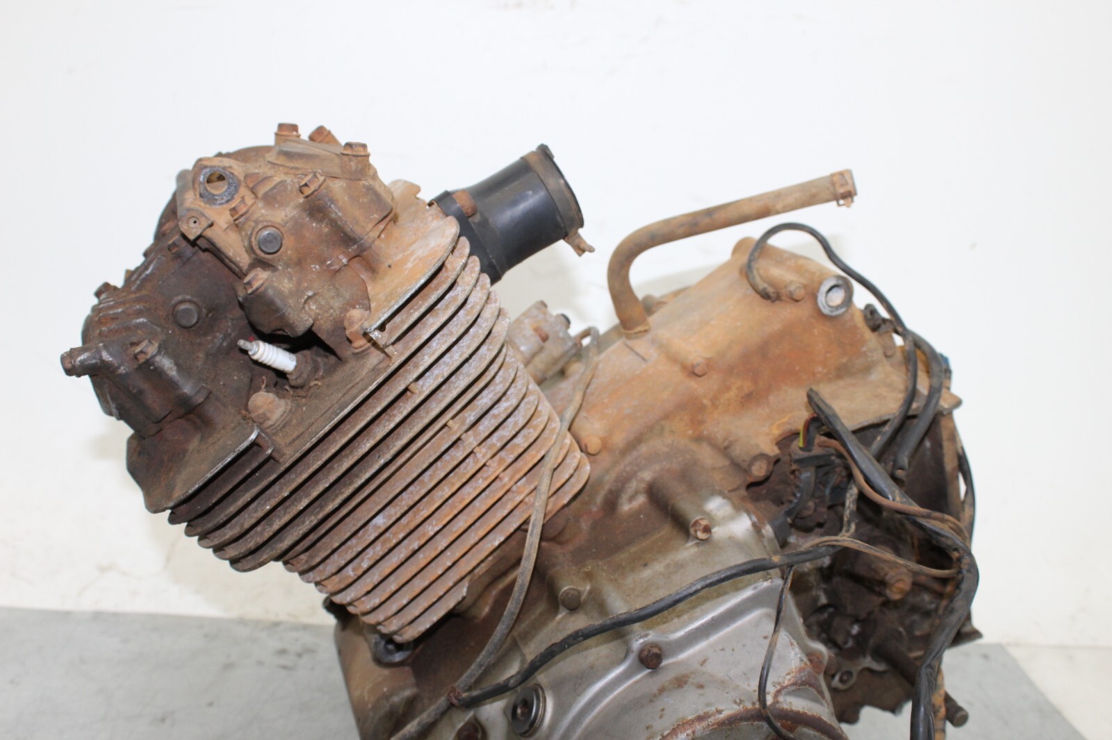 SUZUKI LT300 QUADRUNNER QUAD RUNNER ATV ENGINE MOTOR BLOCK CASES 80'S LT 300