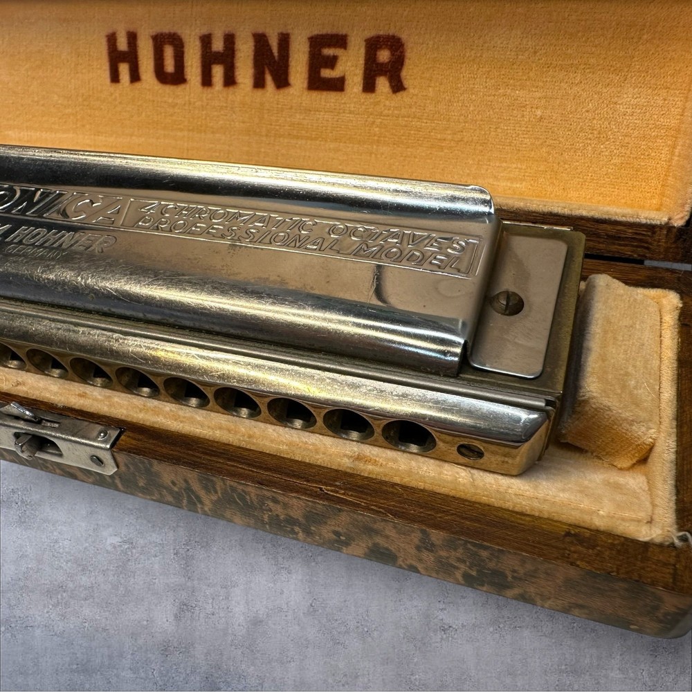 Hohner 64 Chromonica Harmonica Nr. 280 Silver Tone 4 Octave Professional Model
