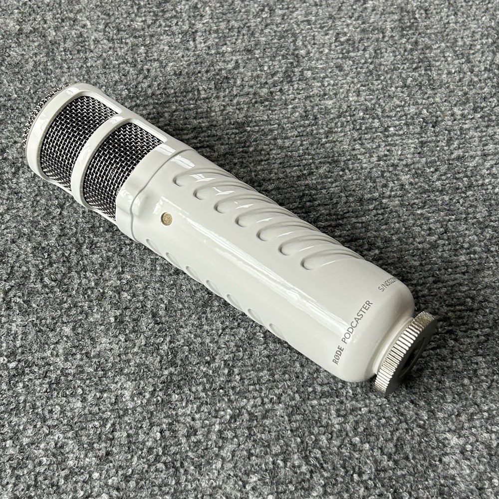 Rode Podcaster Microphone Broadcast Quality Cardioid Dynamic USB for Computers