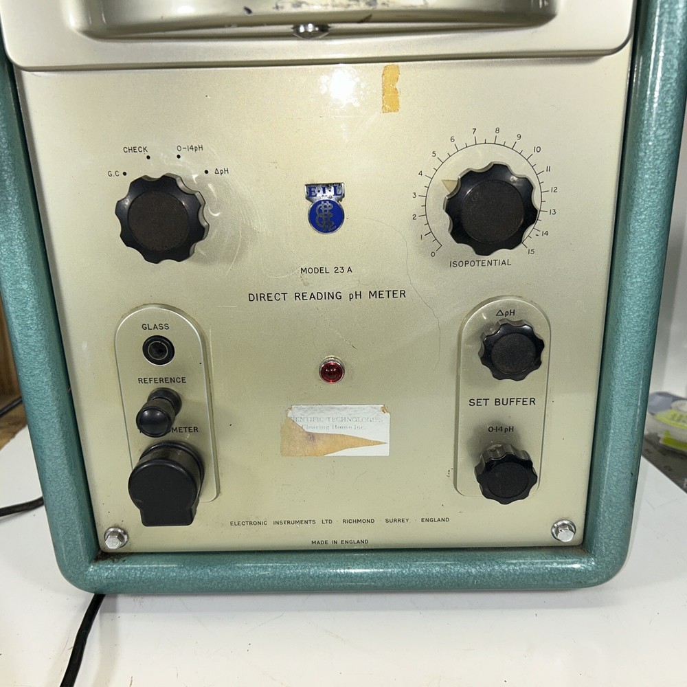 EIL Electronic Instruments Direct Reading pH Meter Model 23A X