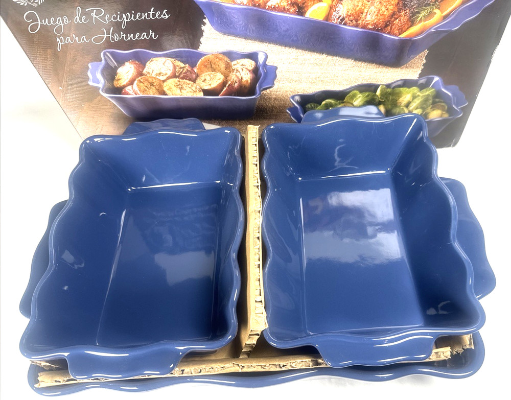 Blue BAKEWARE 3 PC SET SCALLOPED EDGE NIB