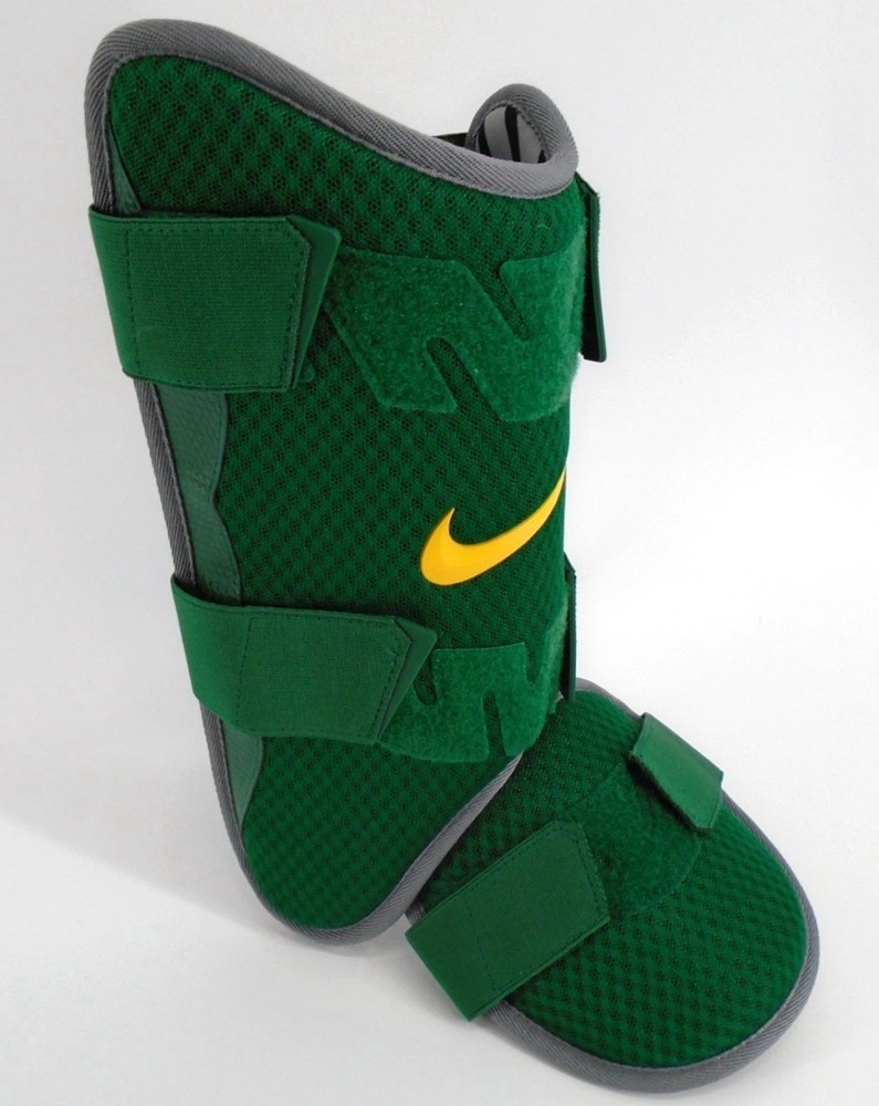 Baylor Issued Nike Leg Guard