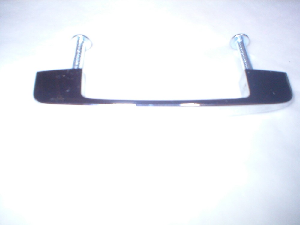 Mid Century Style Draw Pulls