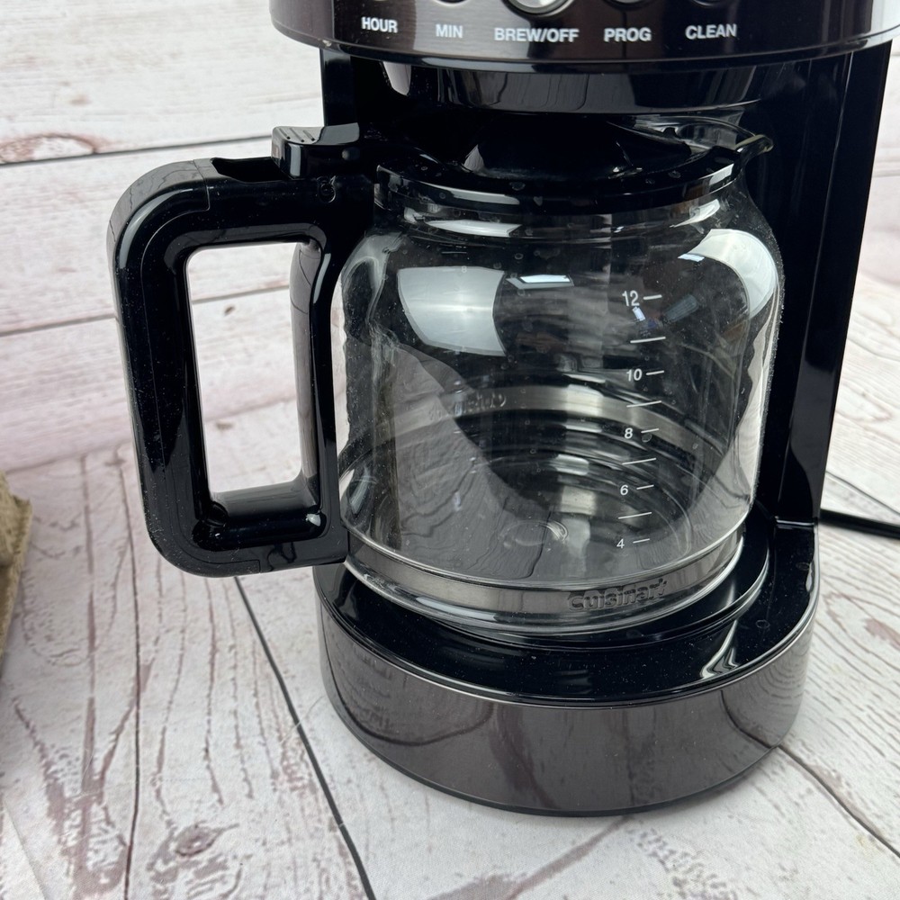 Cuisinart 12 Cup Programmable Coffee Maker Black Stainless w Glass Carafe