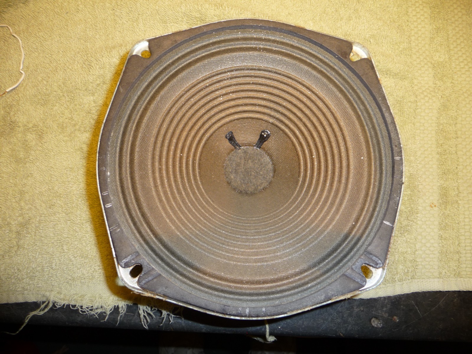 Vintage Original Zenith H725 7 1/2 inch radio speaker