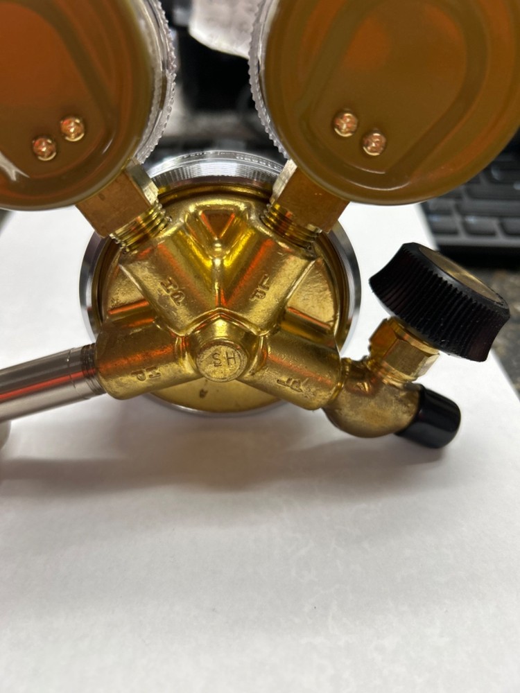 Matheson Select SEQ 18590 regulator
