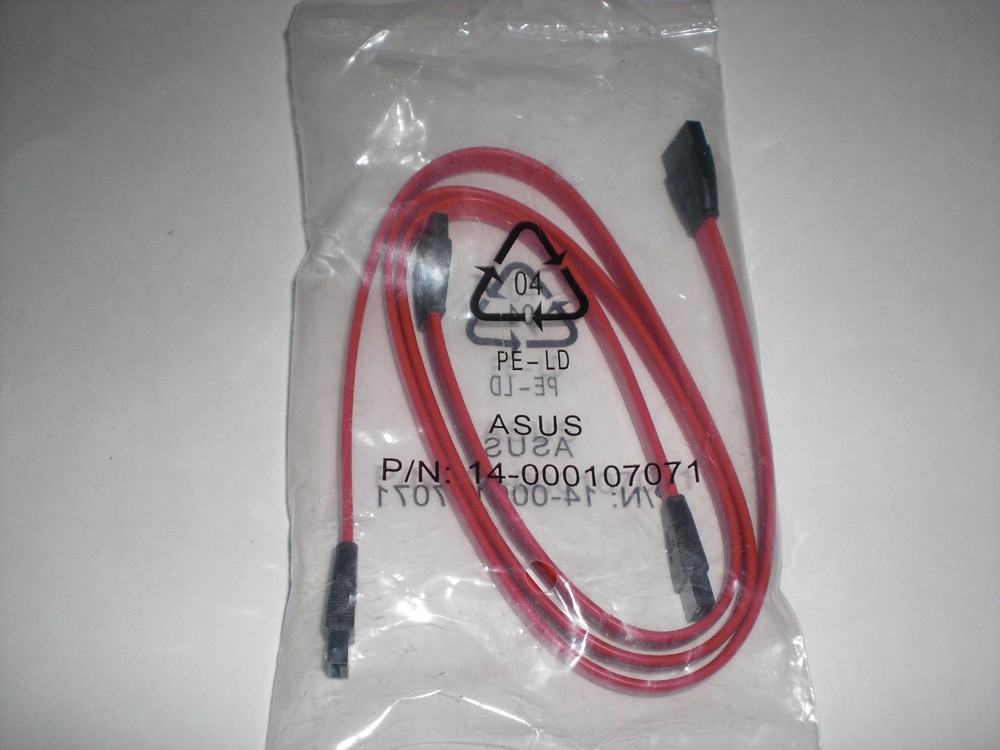 ASUS SATA 14-000107071 Cables