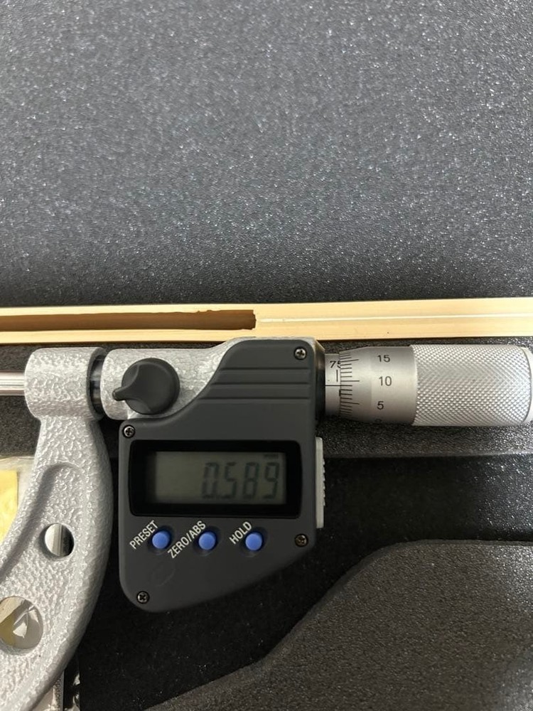 Mitutoyo Thread Digital Micrometer TMC-100MJ #83