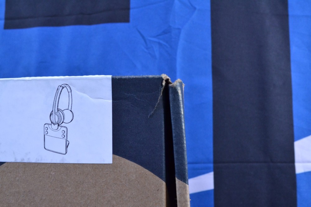 Poly Savi 8420 Office Wireless DECT Stereo Headset (J031303)