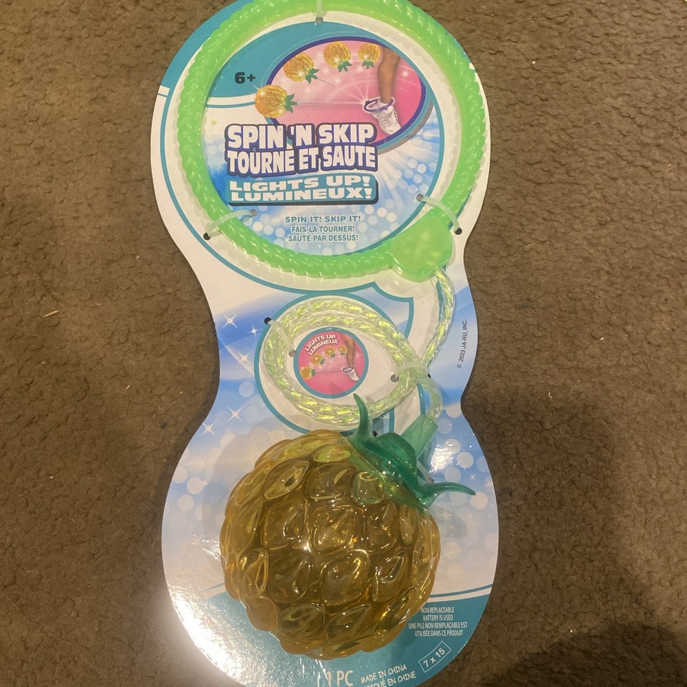 Spin 'N Skip, Pineapple Edition, HTF NOS, Spin It! Skip It! Jaru, Lights Up