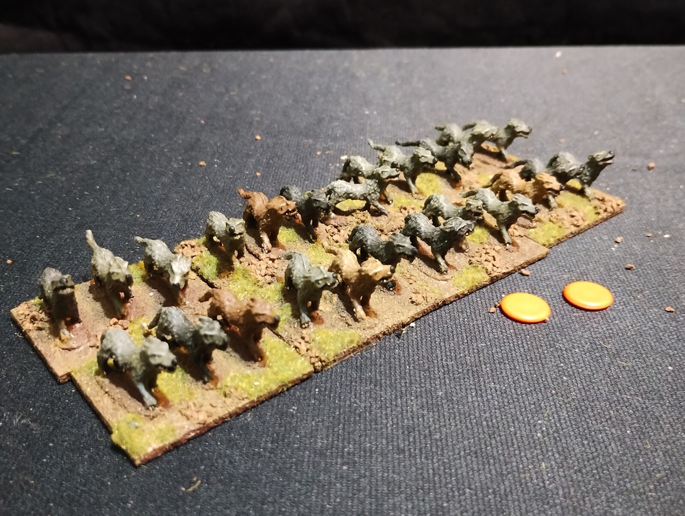 15mm Large Wolves Wargs lot 2