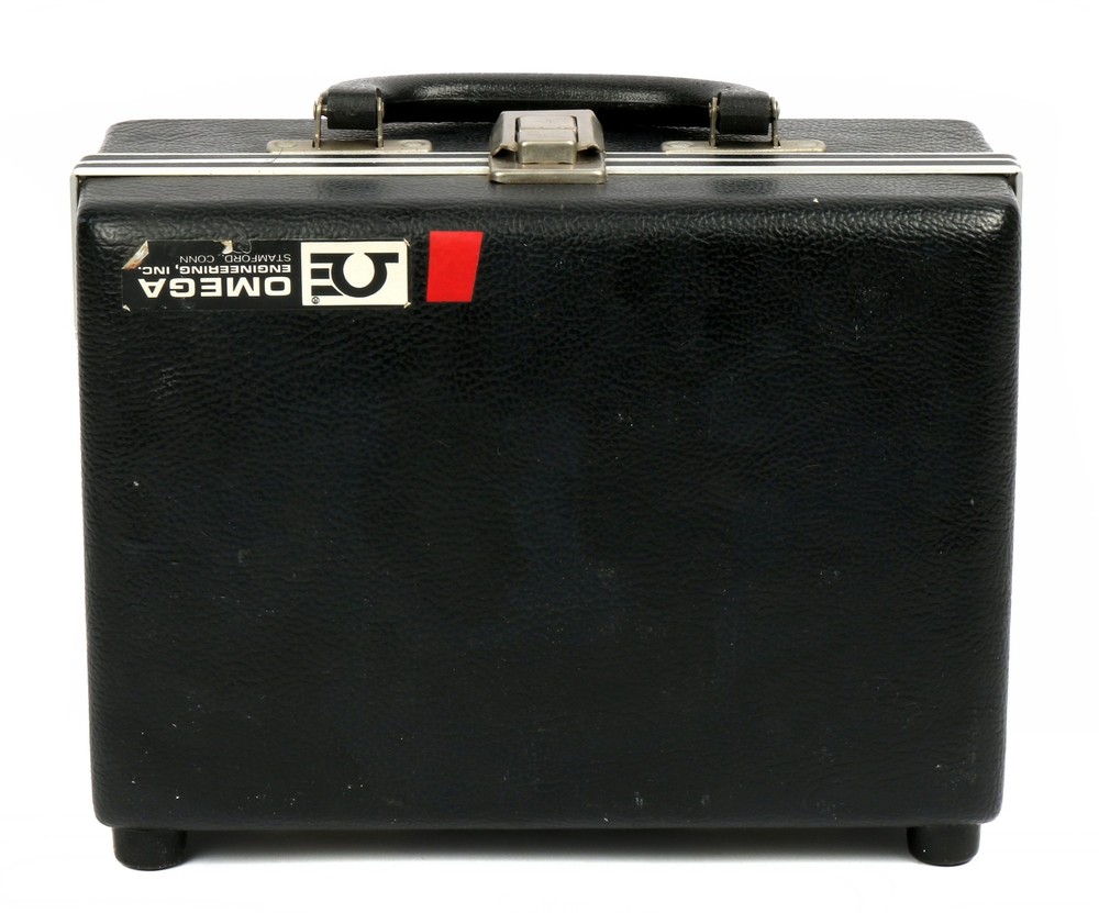 Omega Engineering Pyrometer 8020 Single Unit In Original Case Antique