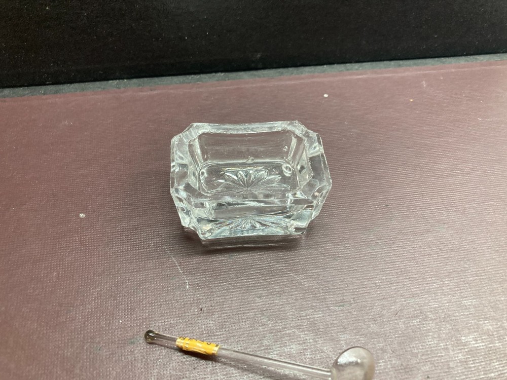 Vintage Unique Rectangular Glass Salt Cellar Open Salt with Spoon