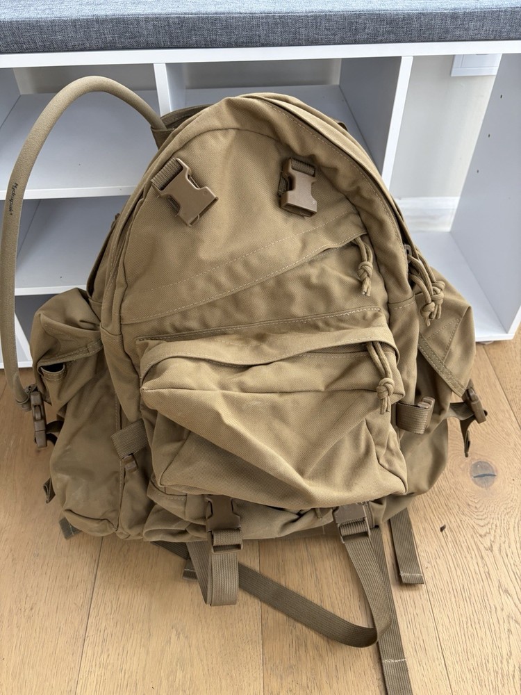 New 3 Day Assault Pack Coyote With Bladder