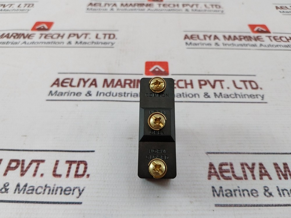 Honeywell BA-2CB708-A2 Micro Switch 10A 125VAC