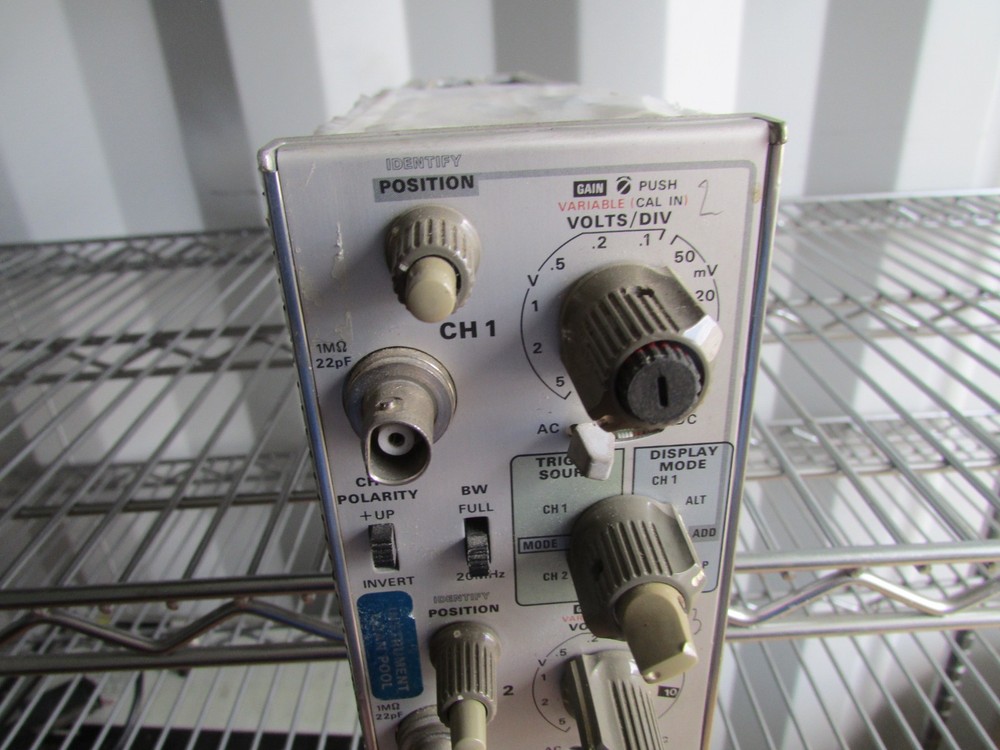 Tektronix Dual Trace Amplifier
