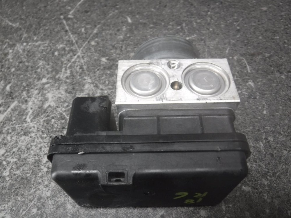 18 Yamaha YZF R6 ABS Module S2H