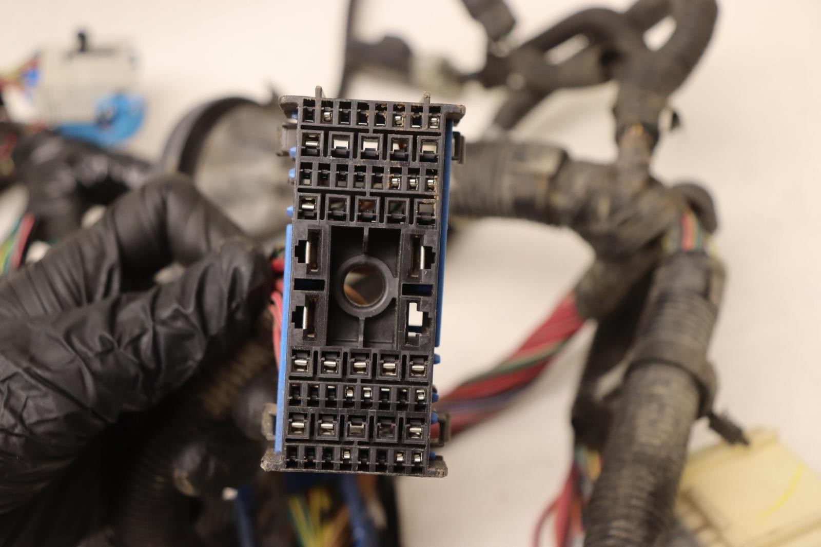 2007 GMC YUKON DENALI 6.2L DASH DASHBOARD WIRE WIRING HARNESS OEM