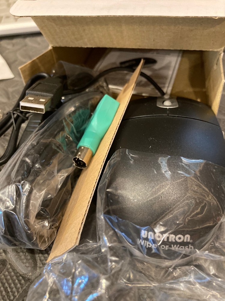 Unotron M11 ScrollSeal Washable Optical Mouse