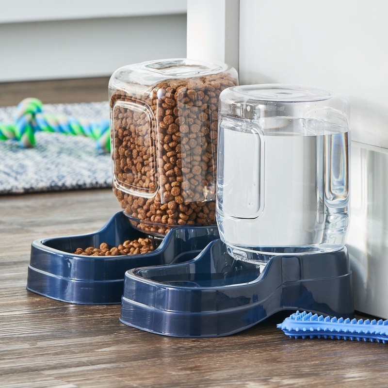 Small Gravity Pet Waterer Automatic Dog Cat Hydration Fresh Water Dispenser New