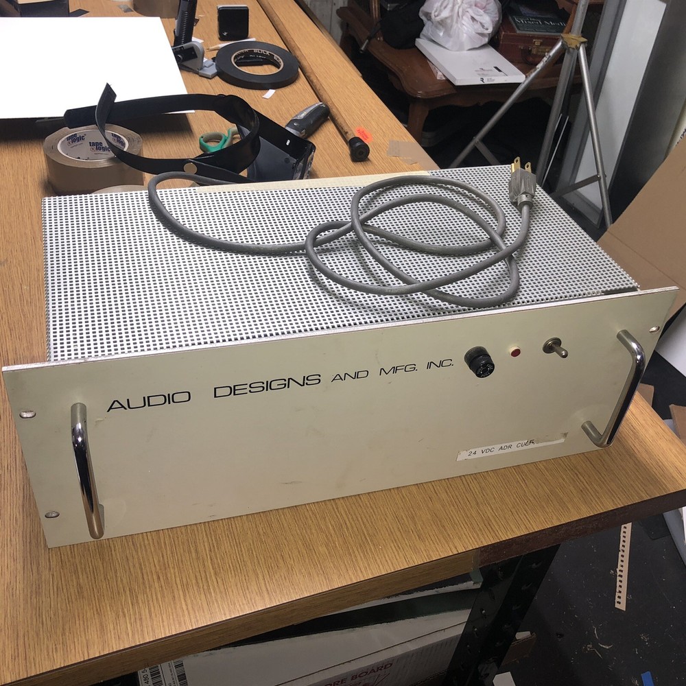 Lambda 7A 24vdc power supply With 6 Fused Outputs
