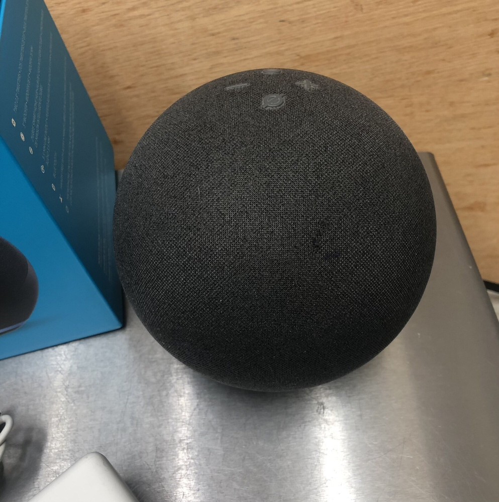 Amazon Echo Alexa 4th Gen Smart Speaker L4S3RE – Black - with Box!