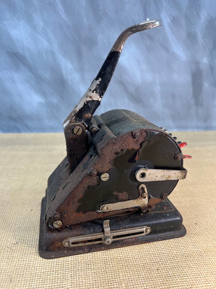 Antique F & E Hedman Mfg. Co. Check Writer Model D