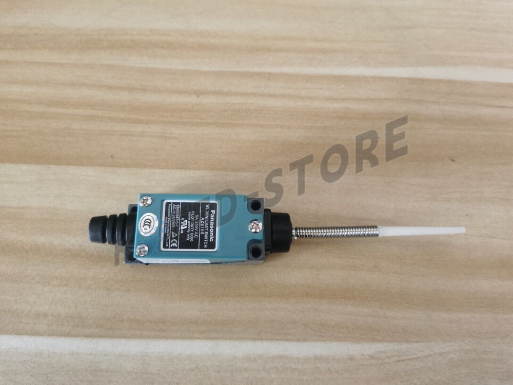 1PCS New  Panasonic AZ8166 Limit Switch