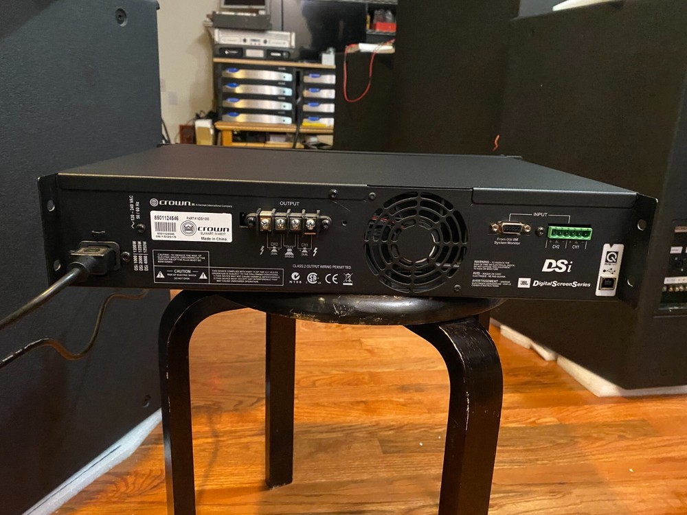 Crown DSi 1000 Amplifier