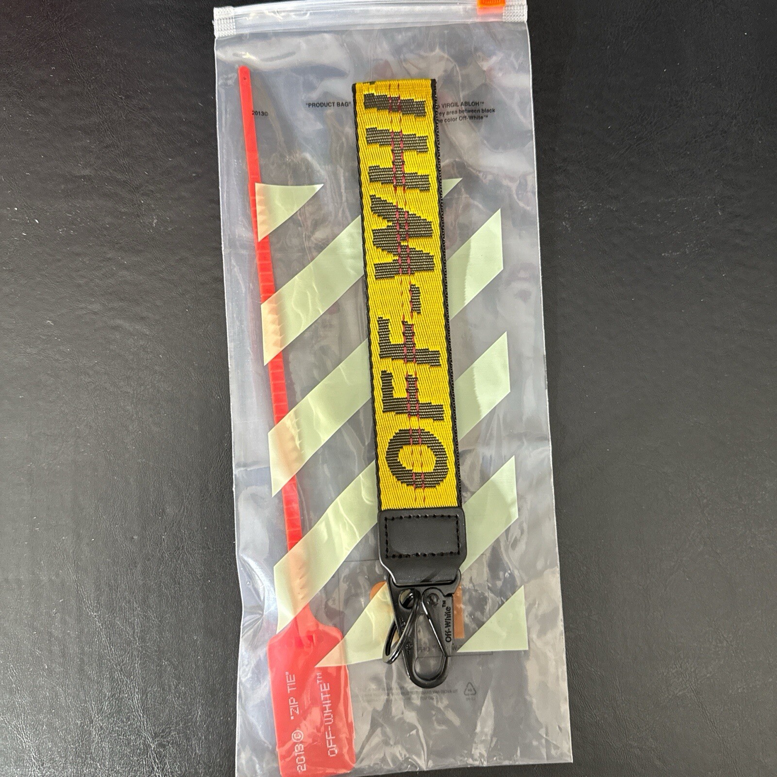 Off White Industrial Keychain Yellow. SAME DAY SHIPPING ✅