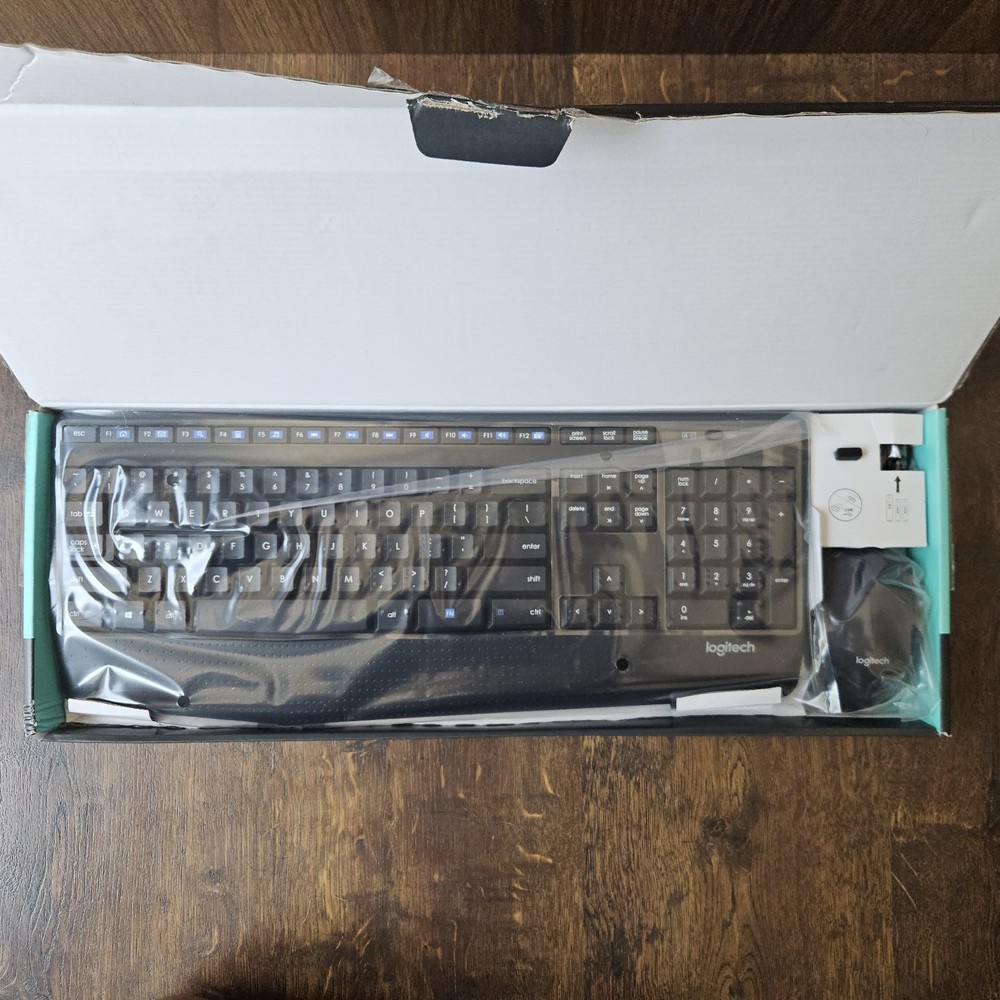 Logitech Wireless Combo Bluetooth Keyboard Mouse Black