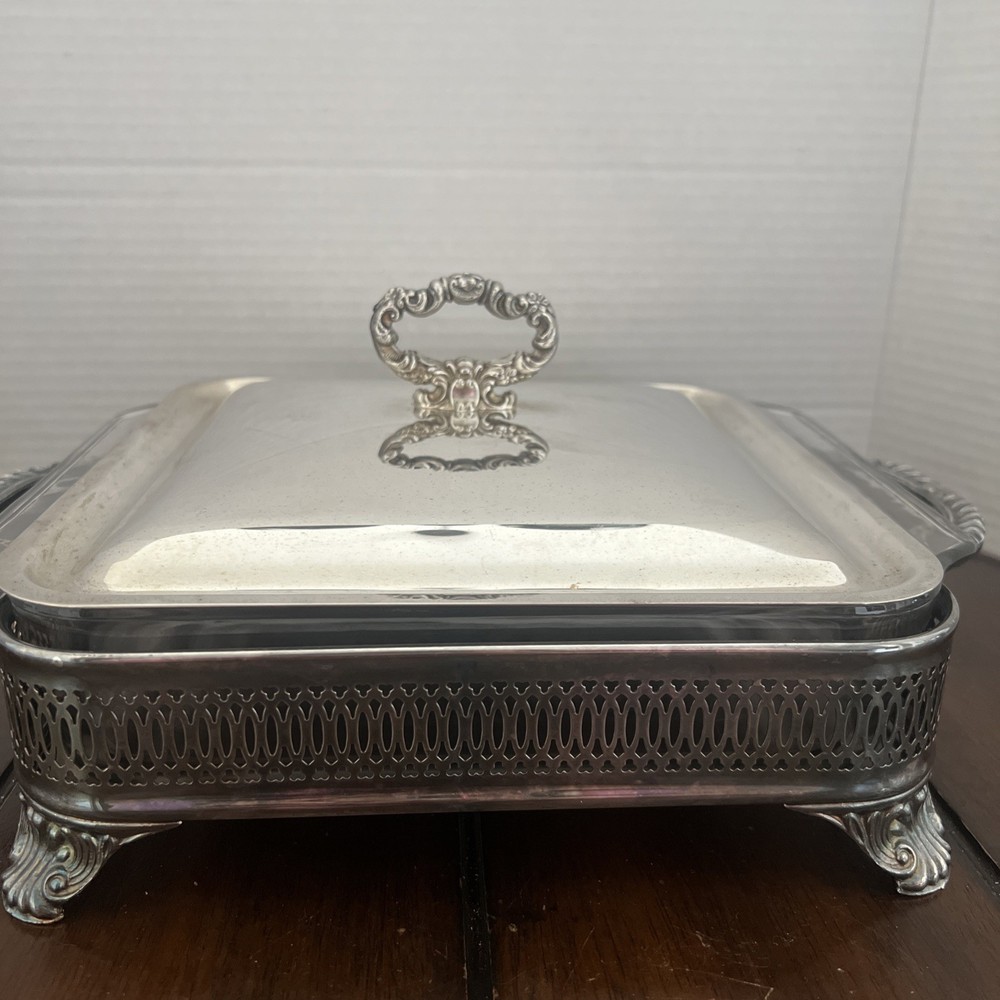 VTG Double Handle Silverplate Buffet Server w/Lid & Glass Baking Dish