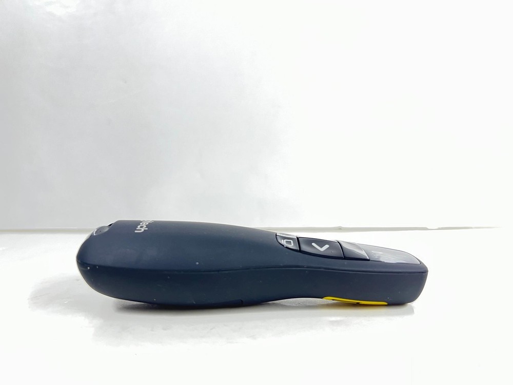 Logitech Wireless Presenter R400 Laser Pointer Remote Black