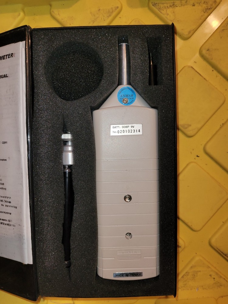 TES 1350A sound level meter