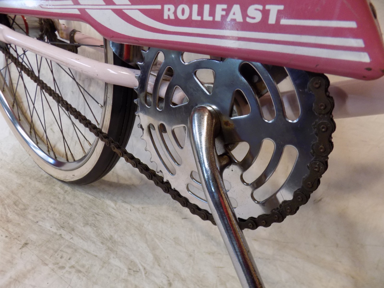 1960s ROLLFAST PINK LADIES TANK BIKE JC HIGGINS MURRAY JET RACK VINTAGE CUTE!