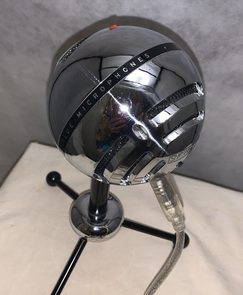 Blue Microphone Chrome Snowball USB Mic with Stand & USB Cable. Tested Working