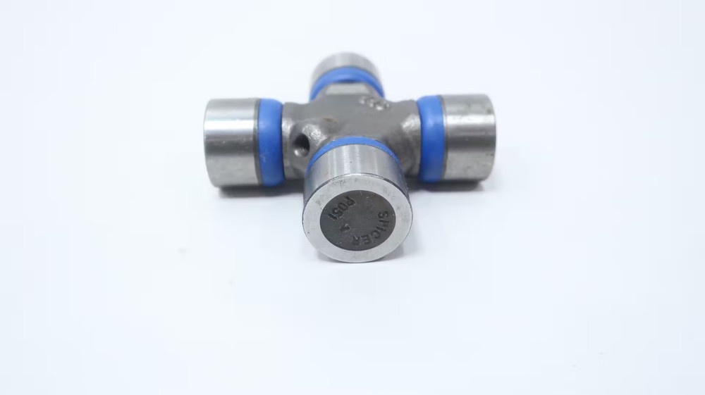 Spicer P051 Greaseable Universal Joint