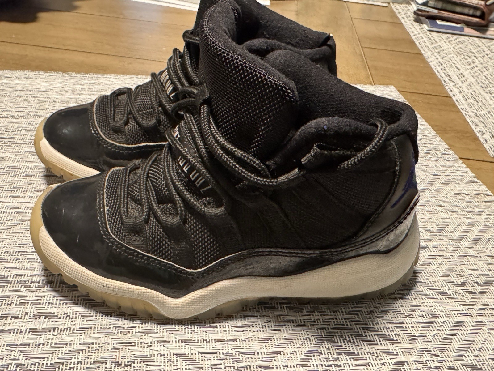 Nike Air Jordan Retro 11 Kids Size 11c Space Jam Black Shoes 378039-003